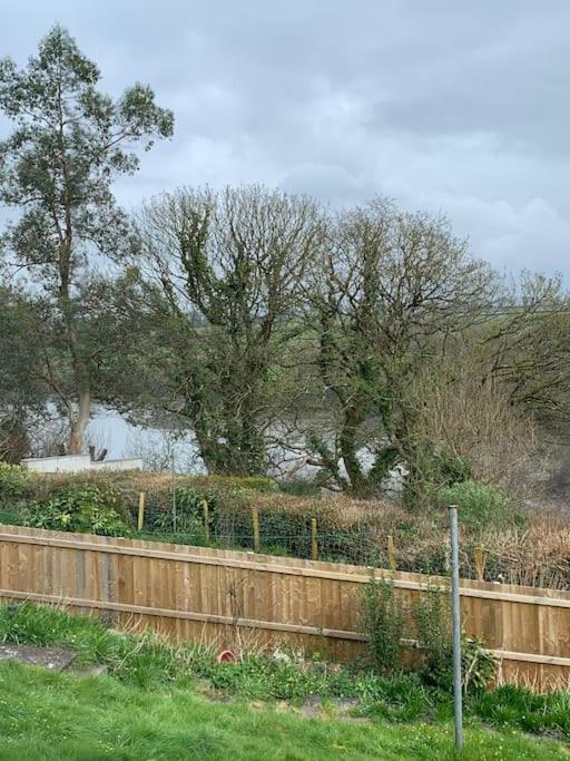 Bryndegwel In Saint Dogmaels, Cardigan- River Views, Free Parking المظهر الخارجي الصورة