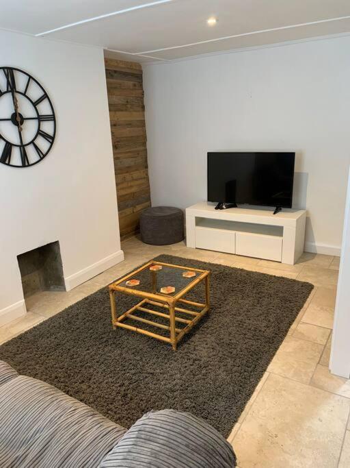 Bryndegwel In Saint Dogmaels, Cardigan- River Views, Free Parking المظهر الخارجي الصورة